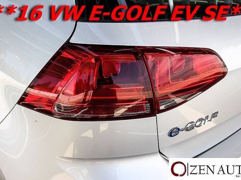 Used 2016 Volkswagen e-Golf SE FWD image 42