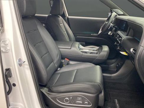 New 2026 Hyundai Palisade Calligraphy AWD/4WD image 25