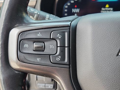 Used 2022 Chevrolet Tahoe RST w/ Sport Performance Package AWD/4WD image 21