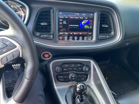 Used 2017 Dodge Challenger SRT w/ Technology Group image 13