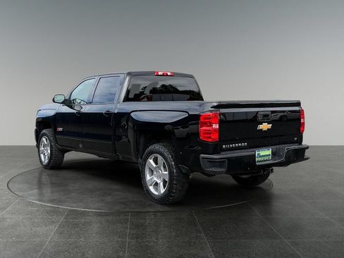 Used 2018 Chevrolet Silverado 1500 LT w/ True North Edition AWD/4WD image 7