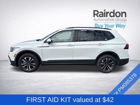 Used 2023 Volkswagen Tiguan S w/ Driver Assistance Package AWD/4WD image 4