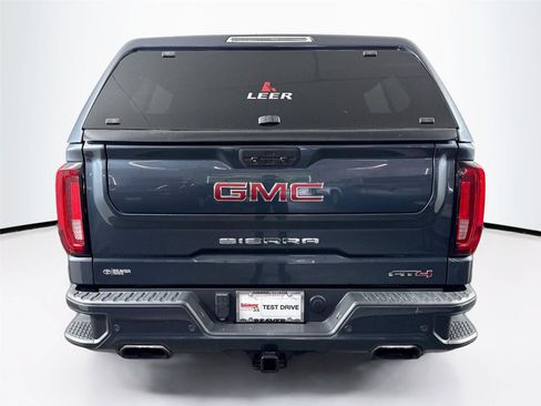 Used 2020 GMC Sierra 1500 AT4 w/ Off-Road Performance Package AWD/4WD image 12