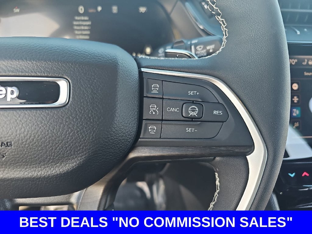 Used 2026 Jeep Grand Cherokee Limited AWD/4WD image 18