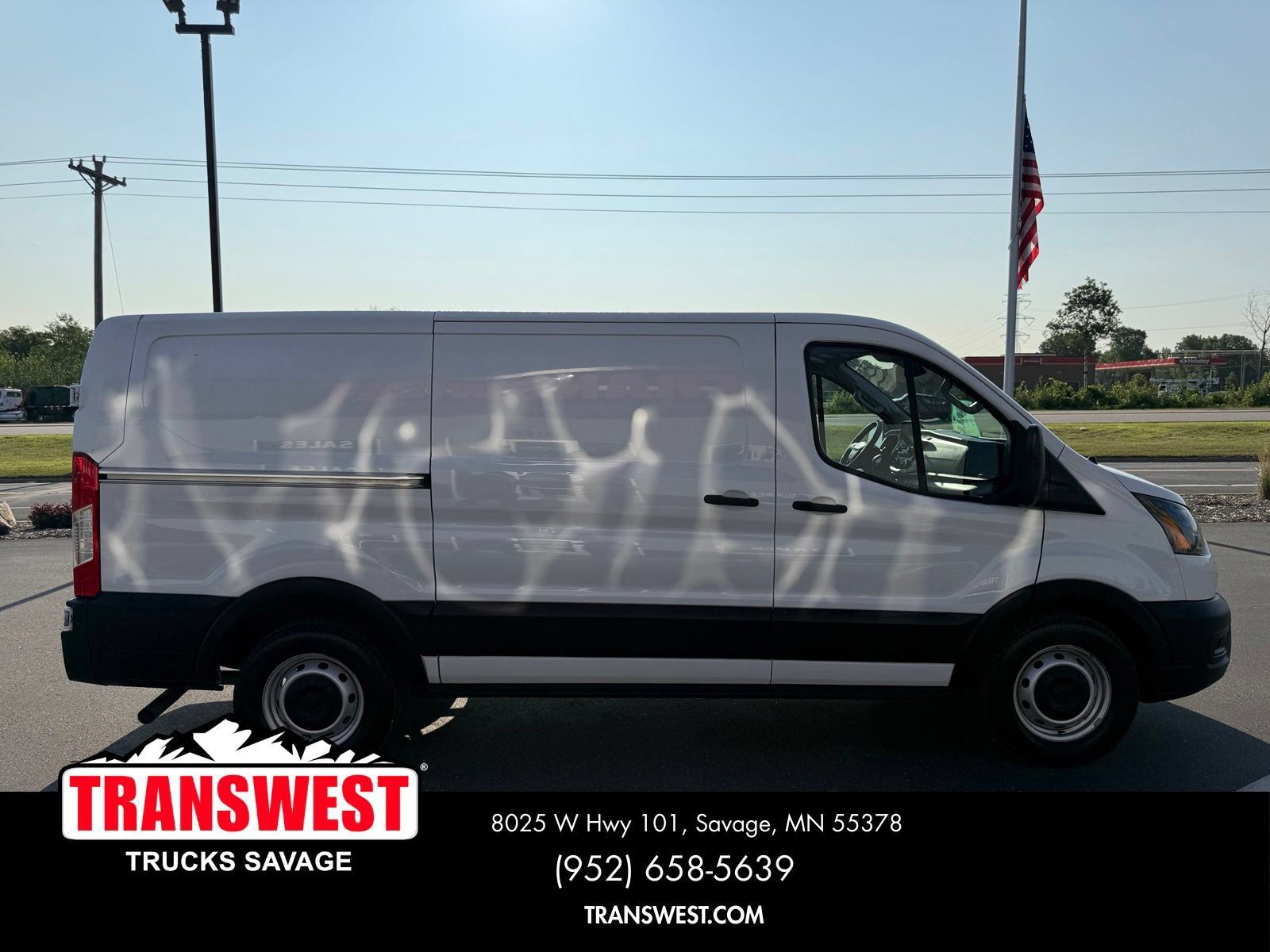 Used 2020 Ford Transit 150 Low Roof RWD image 17