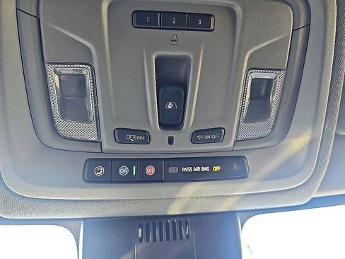 Used 2022 GMC Sierra 1500 Elevation w/ Preferred Package image 28