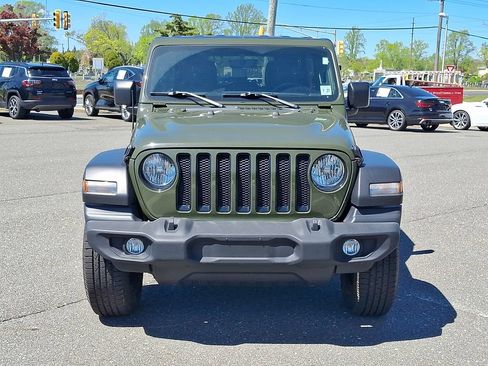 Used 2022 Jeep Wrangler Unlimited Sport AWD/4WD image 5