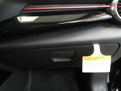 New 2026 Chevrolet Trax RS w/ Driver Confidence Package FWD image 34