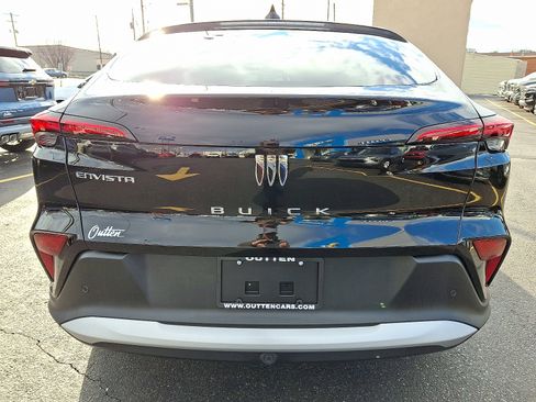 Used 2025 Buick Envista Preferred w/ Convenience I Package image 4