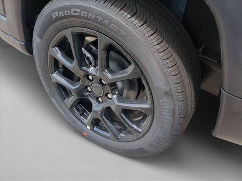 New 2026 Jeep Compass Latitude AWD/4WD image 10