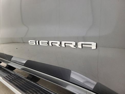 Certified 2021 GMC Sierra 1500 SLT image 25