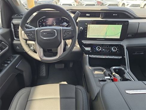 New 2025 GMC Sierra 2500 Denali image 15