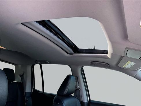 Used 2019 Honda Ridgeline RTL-E image 17