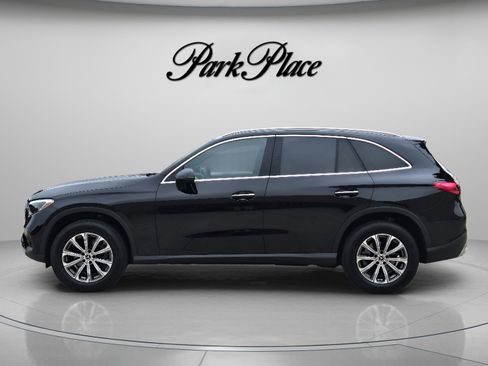 Certified 2026 Mercedes-Benz GLC 300 4MATIC image 2