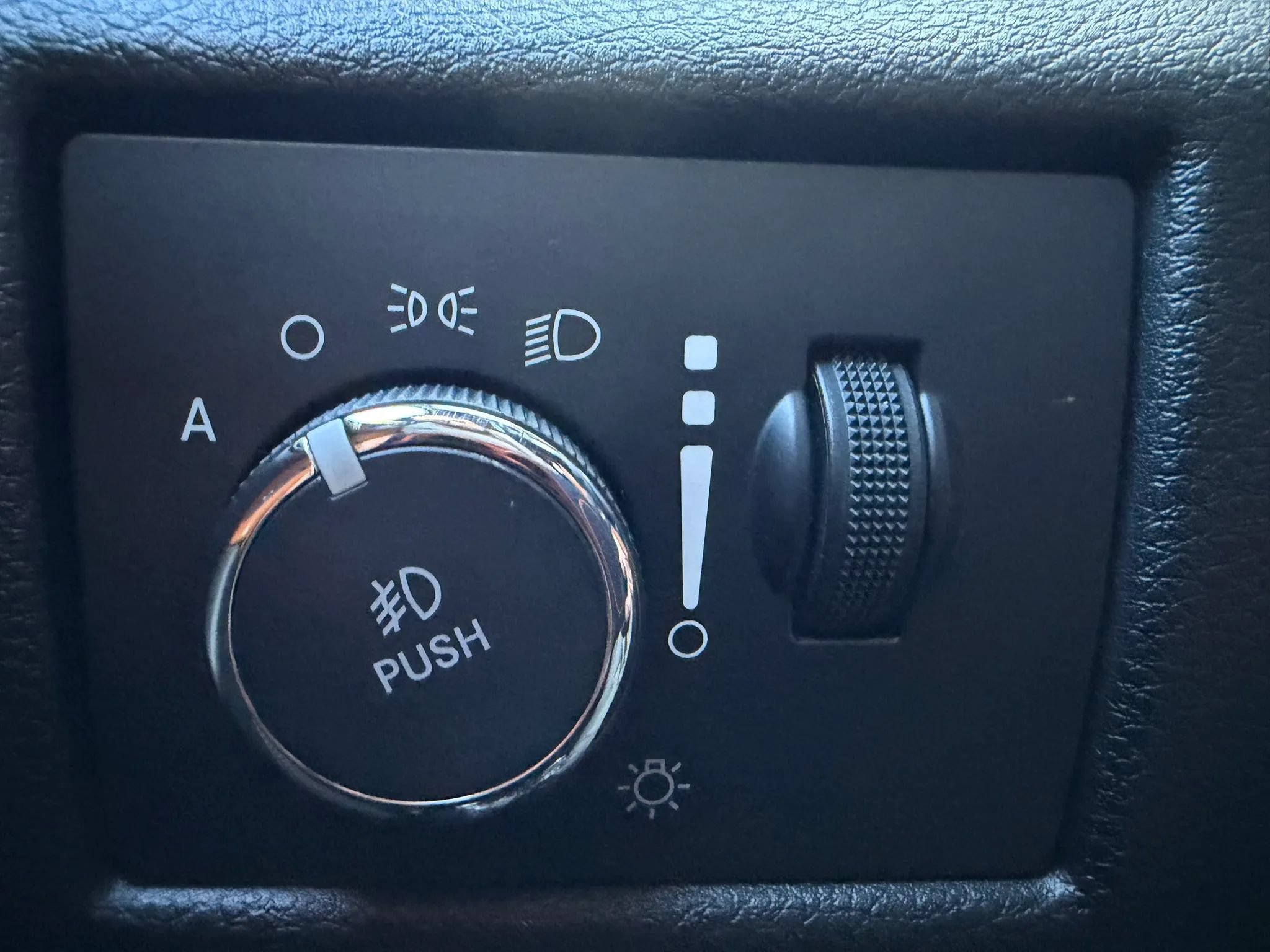 Used 2018 Jeep Grand Cherokee SRT AWD/4WD image 24
