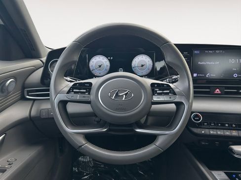 Used 2021 Hyundai Elantra SEL w/ Convenience Package FWD image 13
