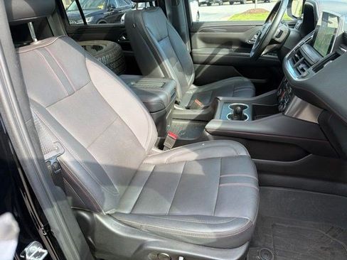 Used 2023 Chevrolet Suburban RST w/ Sport Performance Package AWD/4WD image 26