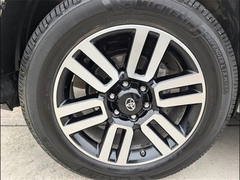 Used 2019 Toyota 4Runner Limited image 20