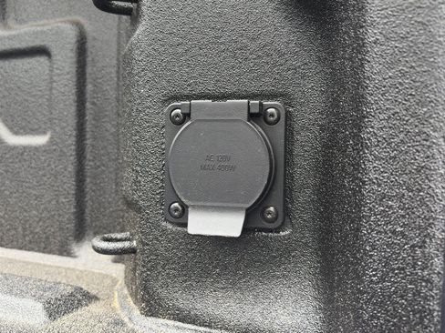 New 2025 GMC Sierra 2500 Denali w/ Denali Reserve Package image 11