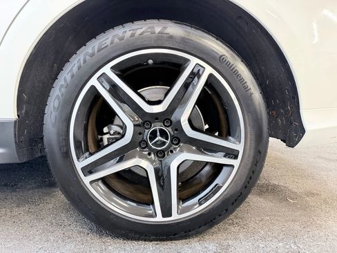 Used 2018 Mercedes-Benz GLE 43 AMG GLE 43 Sport Utility 4D image 11