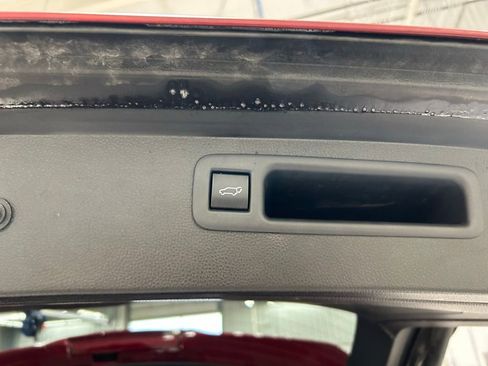 Used 2021 Toyota Highlander XSE AWD/4WD image 30