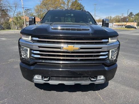 Used 2022 Chevrolet Silverado 3500 High Country w/ Safety Package II image 6