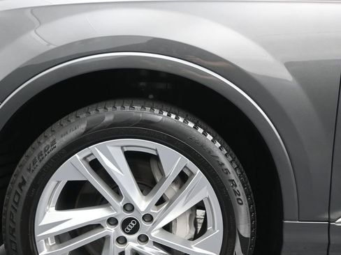 New 2026 Volvo XC90 T8 Ultra w/ Protection Package Premier AWD/4WD image 13