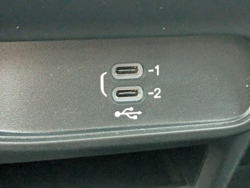 New 2026 Chrysler Pacifica Select image 27