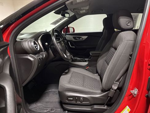 Used 2020 Chevrolet Blazer LT FWD image 19