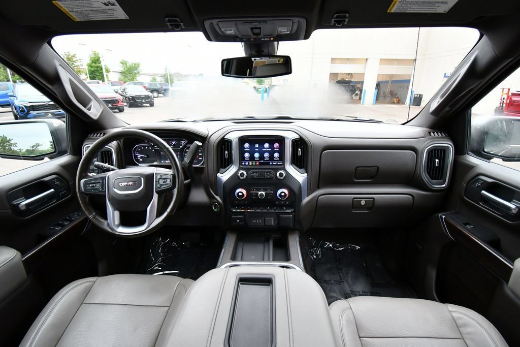 Used 2020 GMC Sierra 1500 SLT w/ SLT Premium Plus Package AWD/4WD image 3