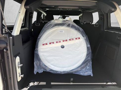 New 2026 Ford Bronco Outer Banks w/ Sasquatch Package AWD/4WD image 20