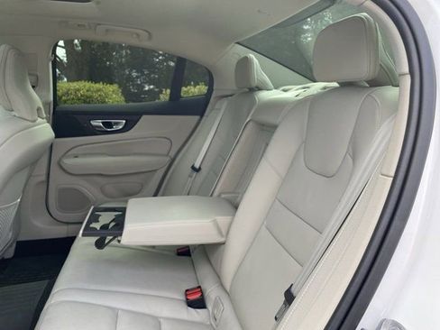 Used 2024 Volvo S60 B5 Plus w/ Climate Package AWD/4WD image 13