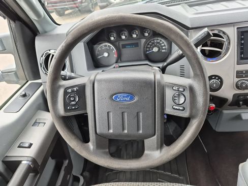Used 2015 Ford F250 XLT w/ Snow Plow Prep Package AWD/4WD image 22