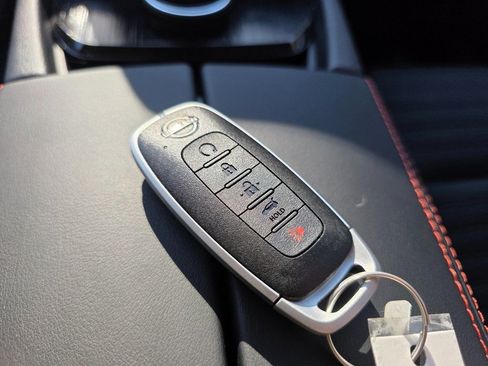 New 2026 Nissan Rogue SV AWD/4WD image 30