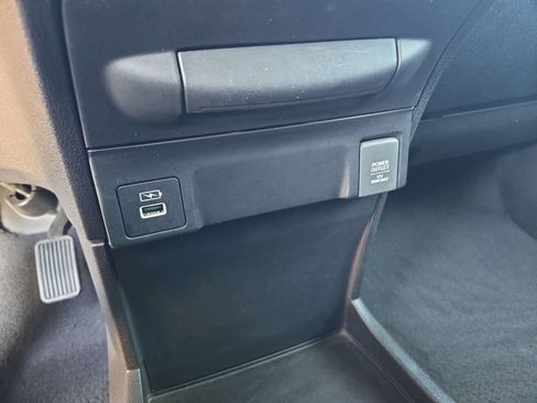 Used 2021 Honda Odyssey EX-L image 32