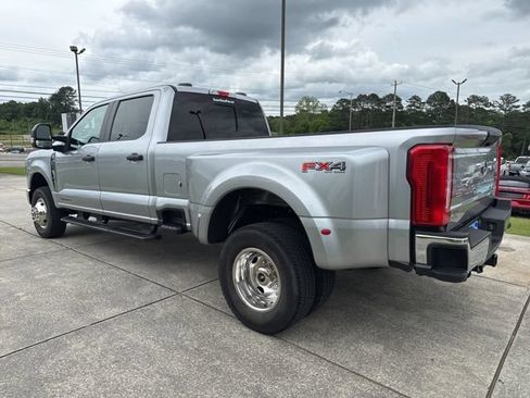 Used 2024 Ford F350 XL AWD/4WD image 5