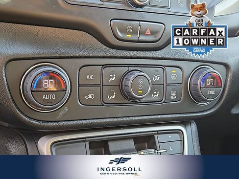 Used 2022 GMC Terrain SLE w/ Driver Convenience Package image 19