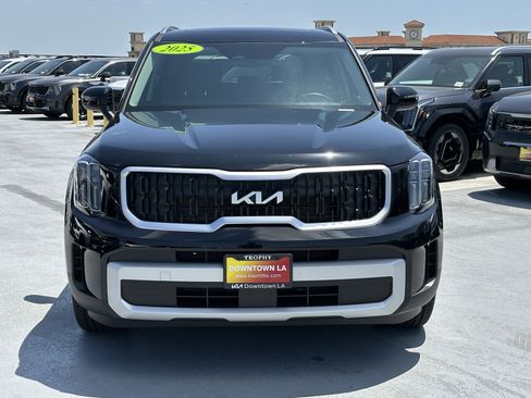 Used 2025 Kia Telluride EX FWD image 12