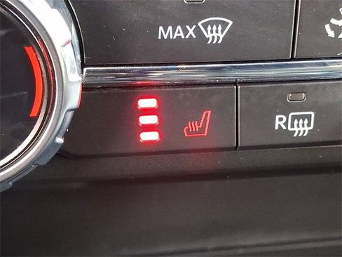 Certified 2022 Ford F150 XLT w/ Equipment Group 302A High image 23