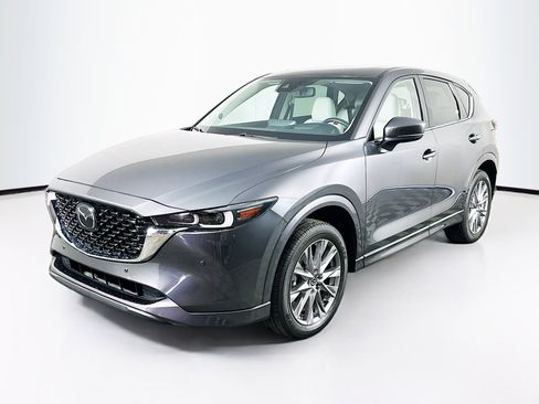 Used 2025 MAZDA CX-5 AWD 2.5 S w/ Premium Plus Pkg image 3