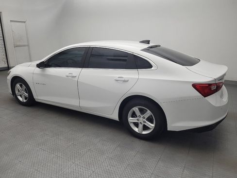 Used 2020 Chevrolet Malibu LS w/ Driver Confidence Package II FWD image 3