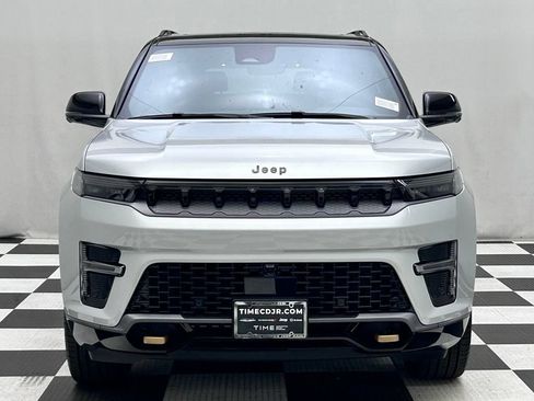 New 2026 Jeep Grand Wagoneer L 4WD image 3