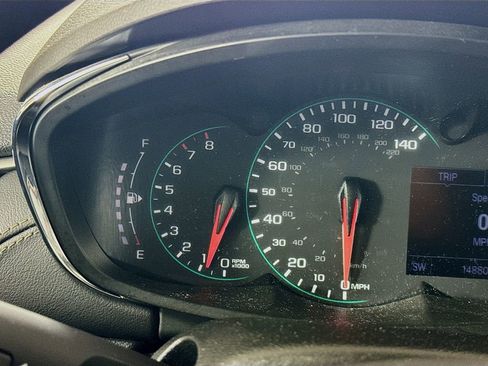 Used 2020 Chevrolet Trax LT image 14