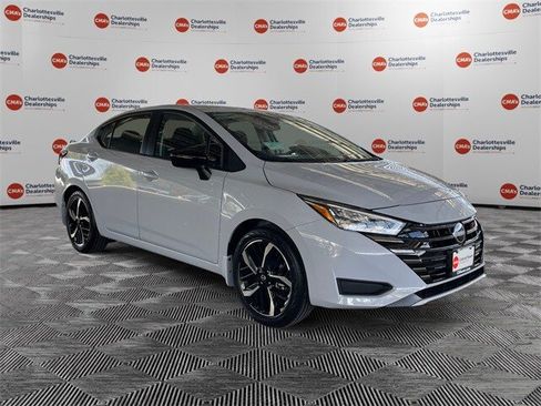 New 2025 Nissan Versa SR w/ Trunk Package image 7