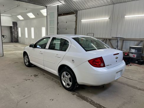 Used 2007 Chevrolet Cobalt LS w/ Enhanced Safety Package image 3