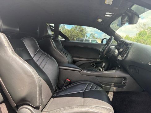 Used 2016 Dodge Challenger SRT Hellcat RWD image 33