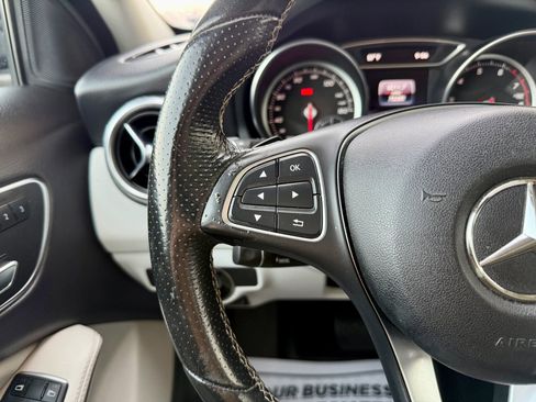 Used 2018 Mercedes-Benz GLA 250 4MATIC image 18