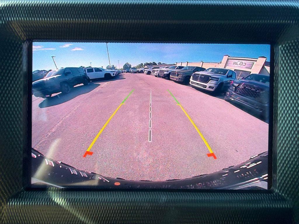 Used 2021 Jeep Wrangler Unlimited Rubicon AWD/4WD image 33