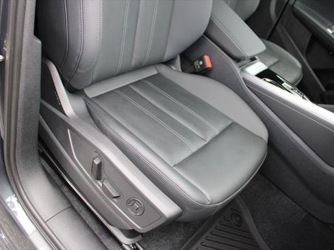 Certified 2025 Audi Q5 Premium Plus w/ Premium Plus image 24