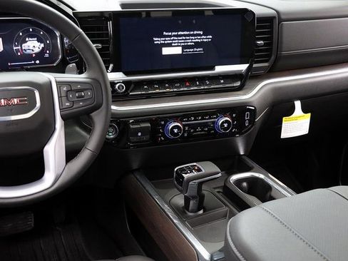 New 2026 GMC Sierra 1500 SLT w/ SLT Premium Plus Package image 17